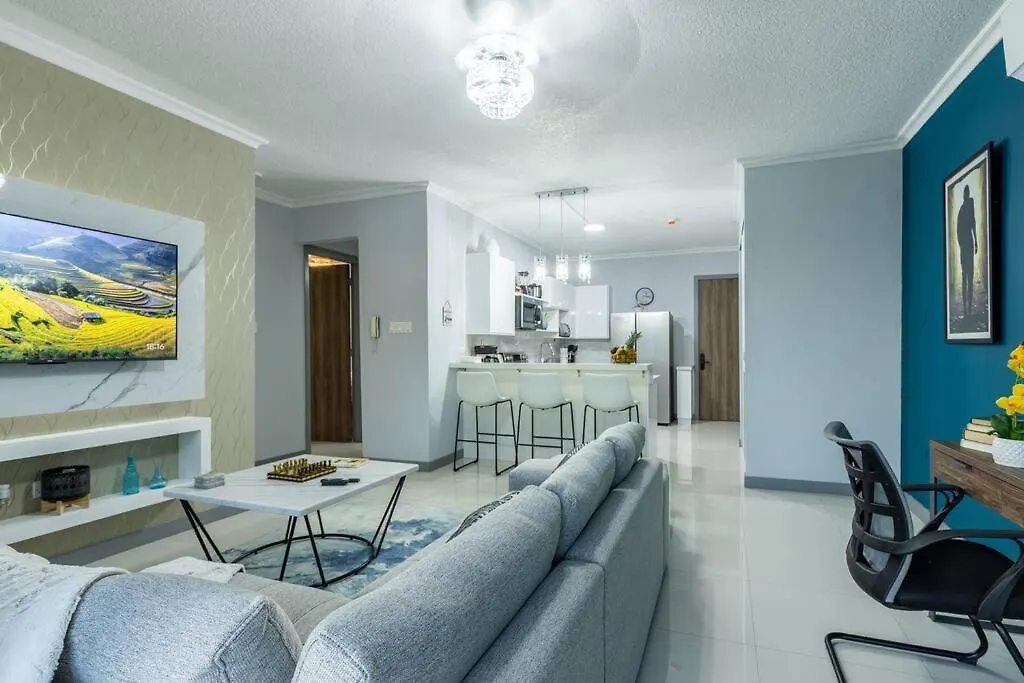 Modern Luxury Apartment In New Kingston